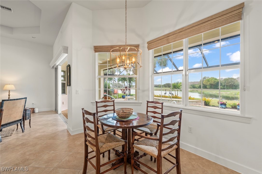 3 Bed Pool Home for Sale in Hollybrook, photo 7