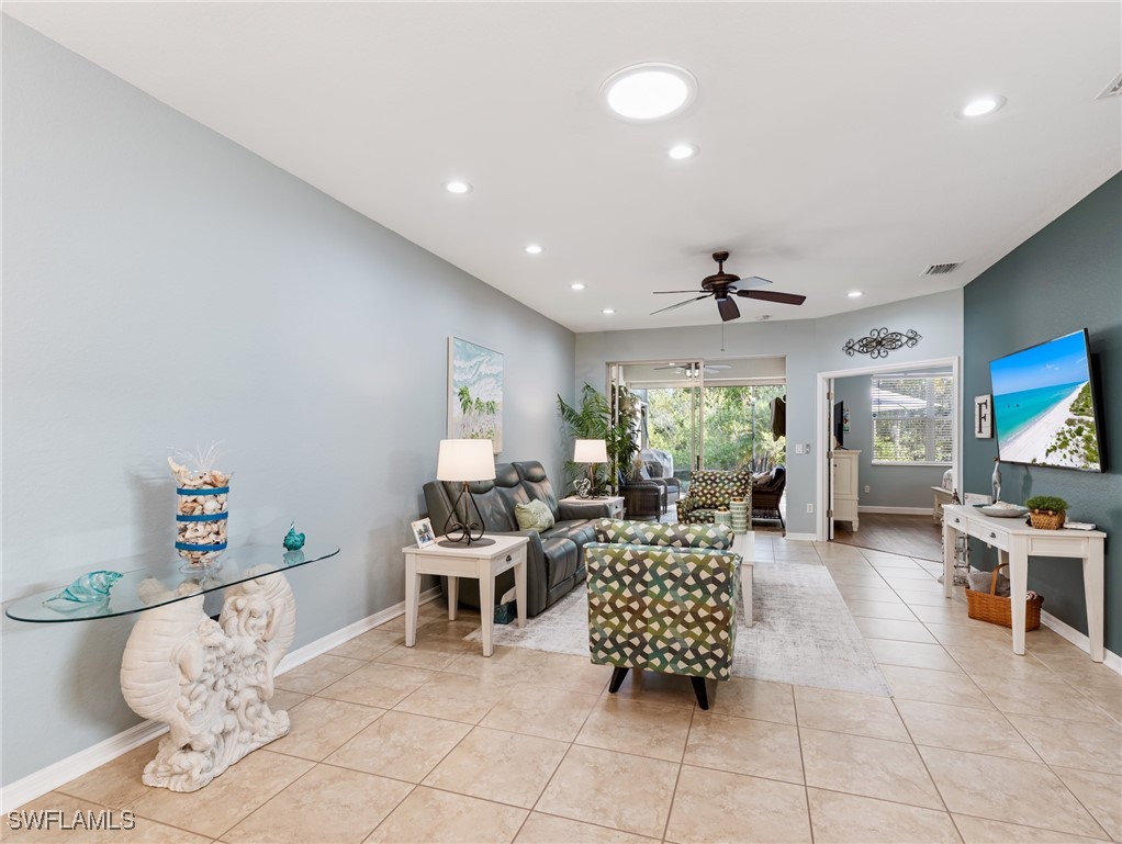 2 Bed Attached for Sale in Bella Terra, FL — photo 7