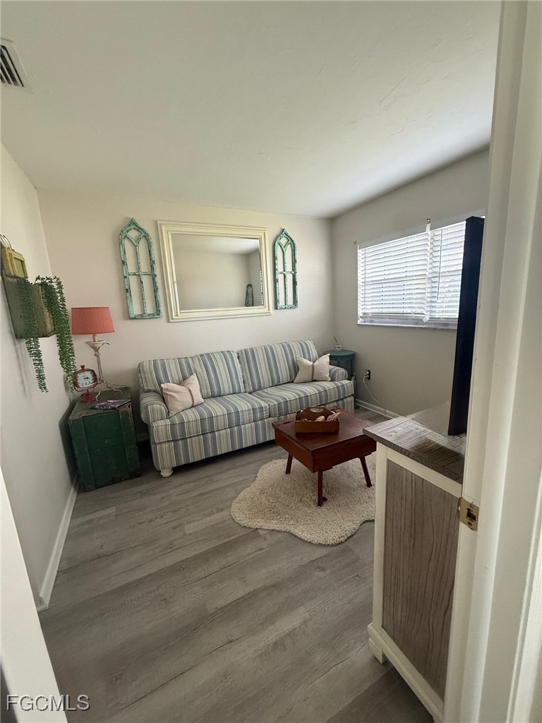 2 Bed Condominium for Sale in Fort Myers, photo 7