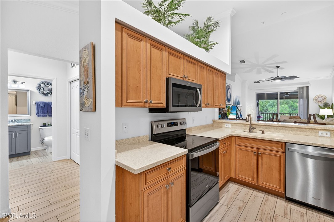 2 Bed Condominium for Sale in Barletta, FL, $279,900 — photo 7