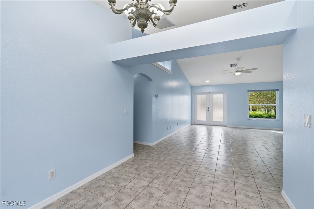 3 Bed Pool Home for Sale in Cape Coral, photo 7