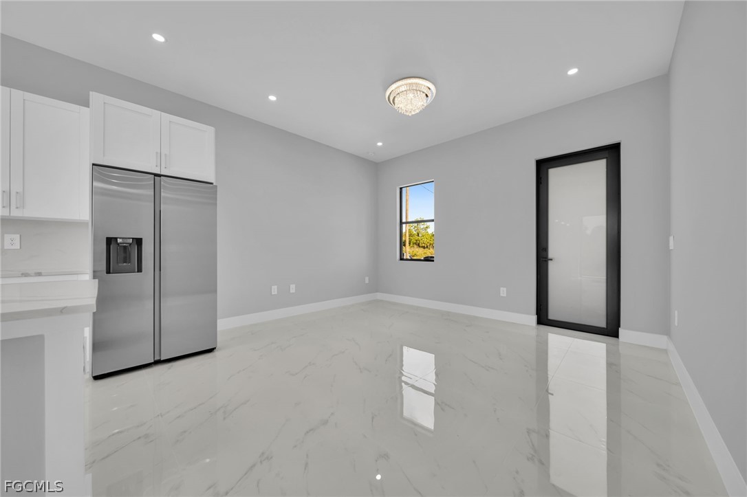 3 Bed SingleFamilyResidence for Sale in Lehigh Acres, photo 7