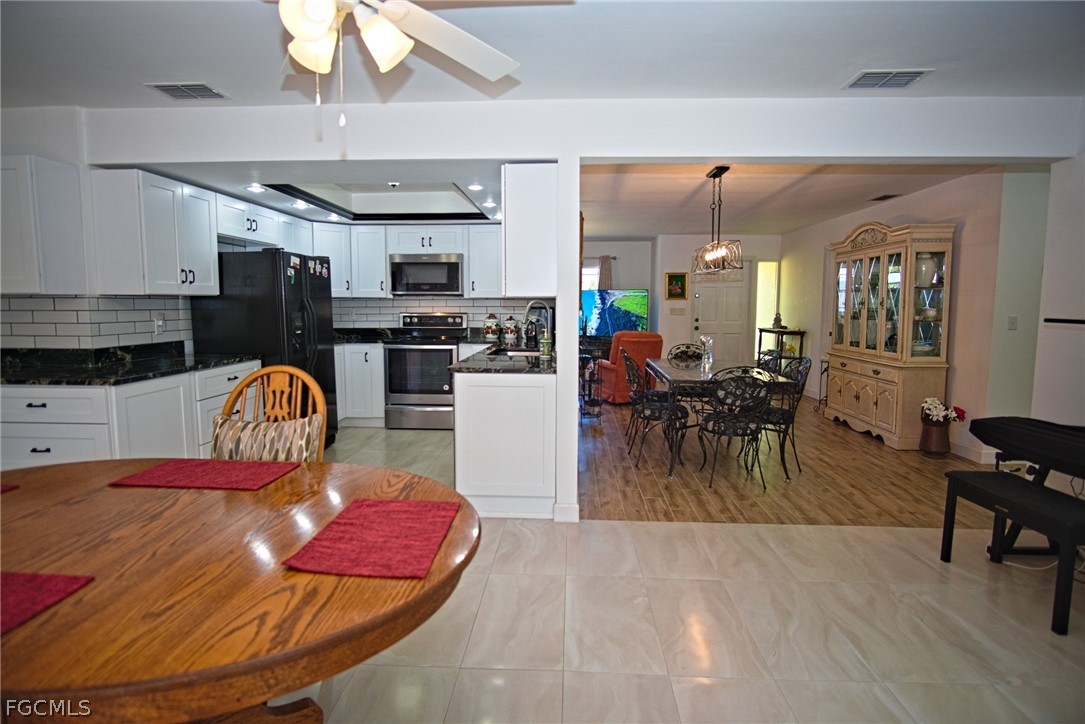 3 Bed Waterfront Home for Sale in Riverbend, FL, $349,900 — photo 7