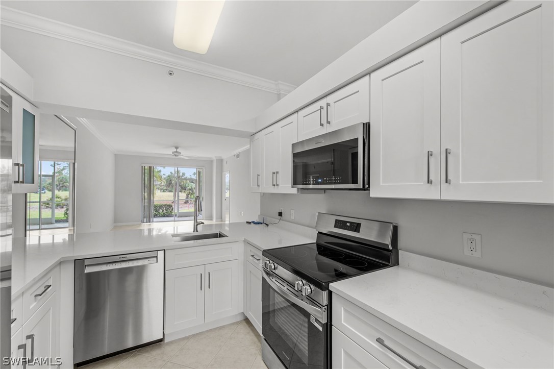 2 Bed Condominium for Sale in Stoneybrook, FL — photo 7