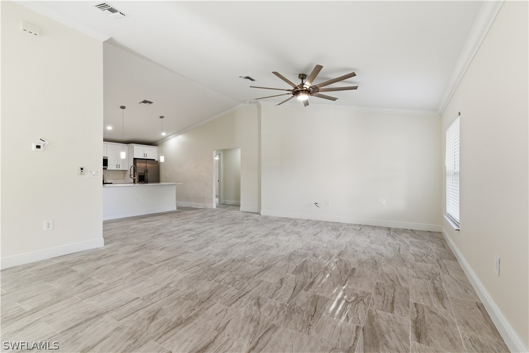 3 Bed SingleFamilyResidence for Sale in Fort Myers, FL — photo 7