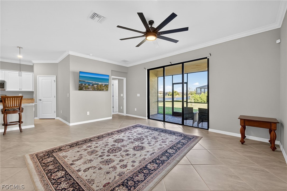 4 Bed SingleFamilyResidence for Sale in Portico, FL — photo 7
