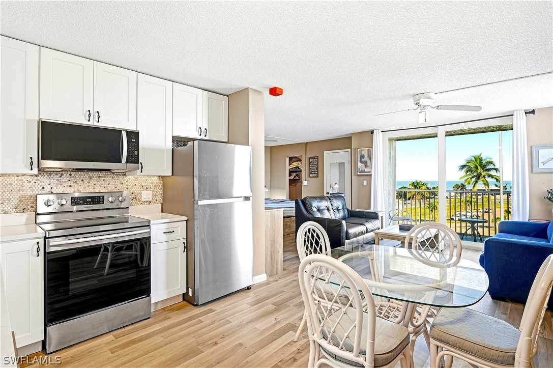 1 Bed Waterfront Home for Sale in Beach And Tennis Club, photo 7