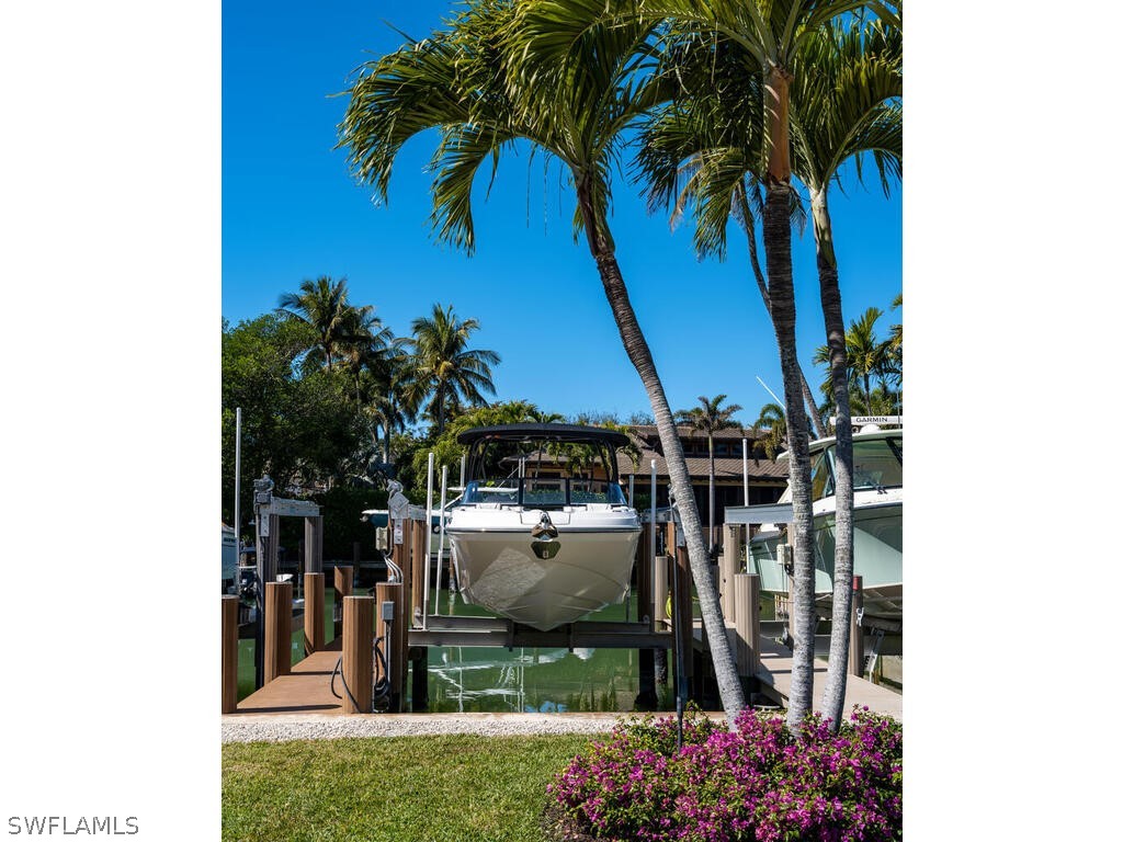 4 Bed Pool Home for Sale in Sabre Cay, photo 7