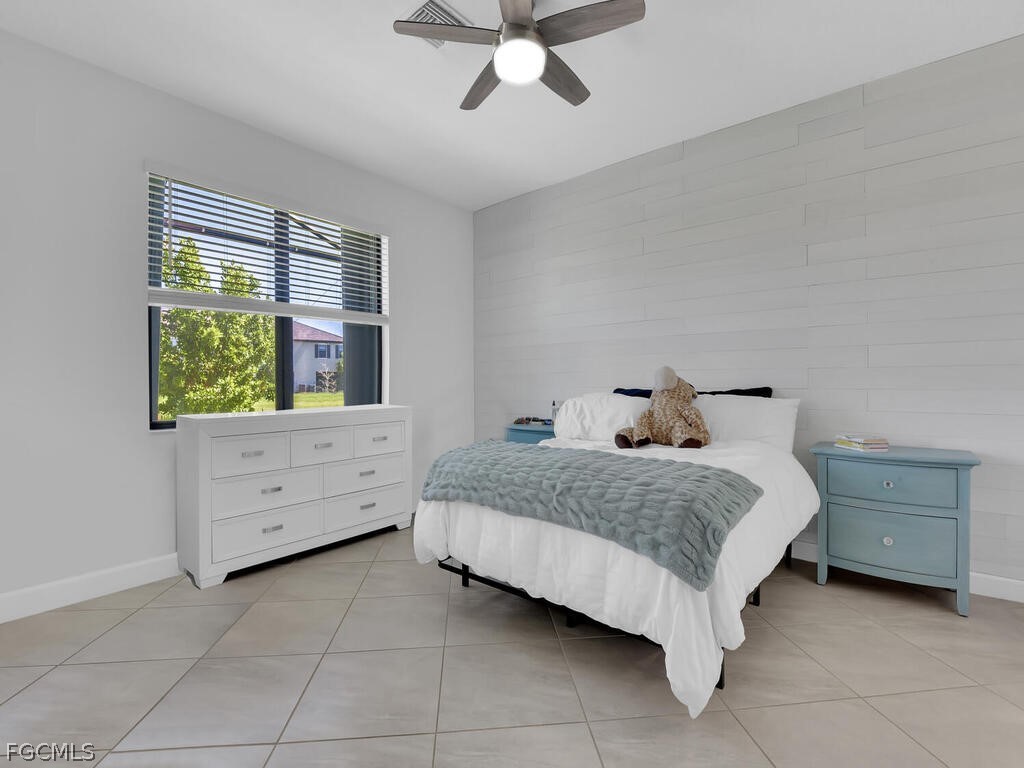 2 Bed Waterfront Home for Sale in Timber Creek, photo 7