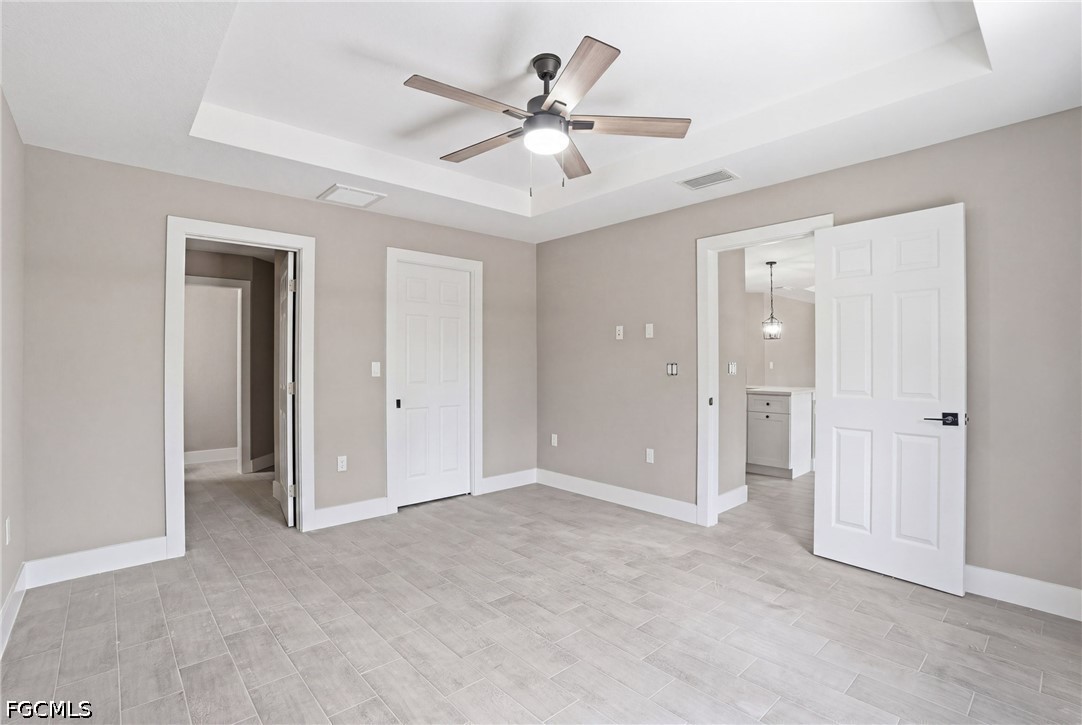4 Bed SingleFamilyResidence for Sale in Lehigh Acres, photo 7