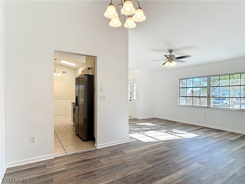 3 Bed SingleFamilyResidence for Sale in Deep Creek, FL — photo 7