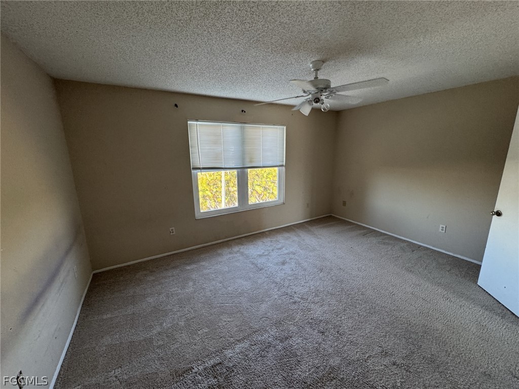 2 Bed Pool Home for Sale in Cape Coral, photo 7