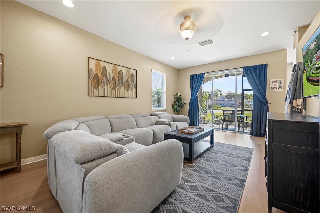 3 Bed Townhouse for Sale in Bella Terra, photo 7