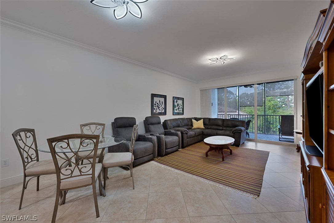 3 Bed Condominium for Sale in The Carlysle, FL, $310,000 — photo 7