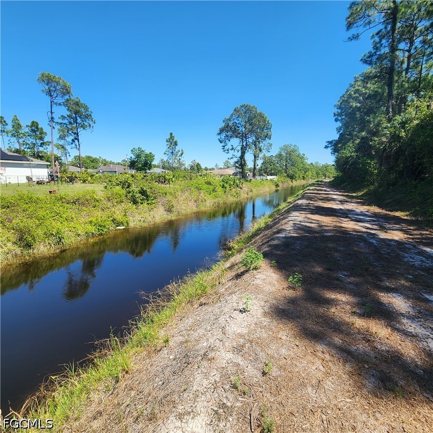 Waterfront Home for Sale in Lehigh Acres, photo 7