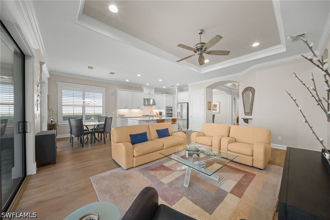 3 Bed SingleFamilyResidence for Sale in Esplanade, photo 7