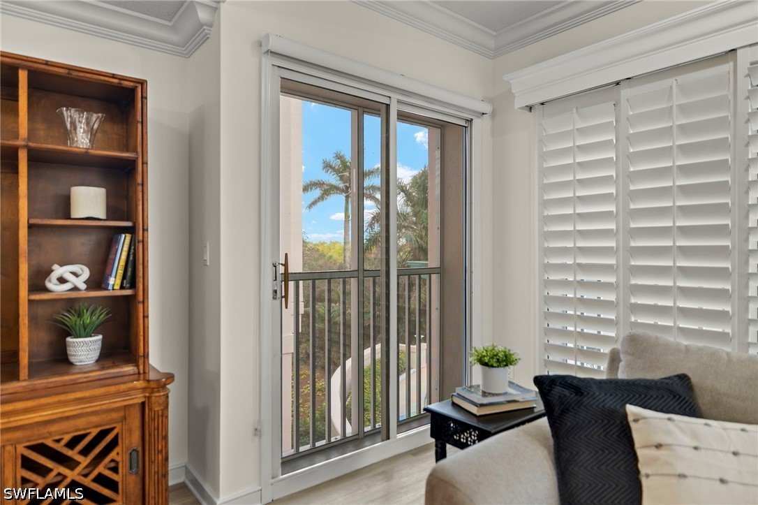 1 Bed Condominium for Sale in Glenview, FL, $199,000 — photo 7