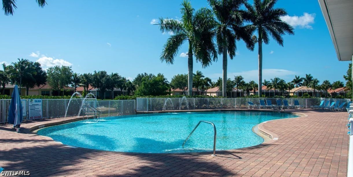 3 Bed Waterfront Home for Sale in Naples, FL, $400,000 — photo 7