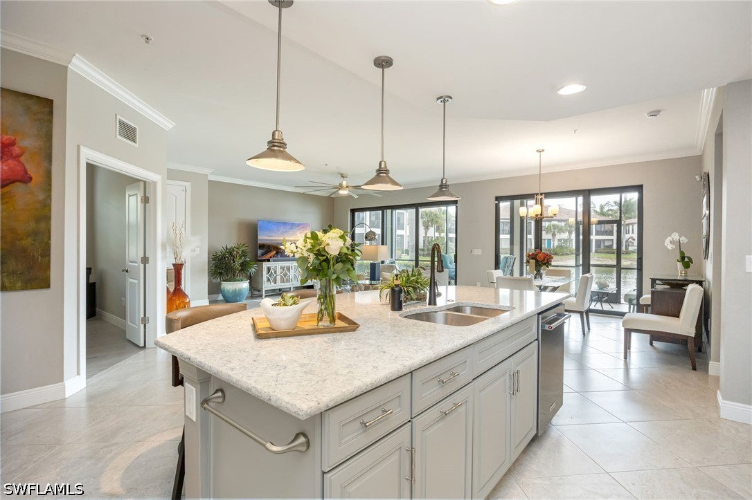 2 Bed Waterfront Home for Sale in Naples, photo 7