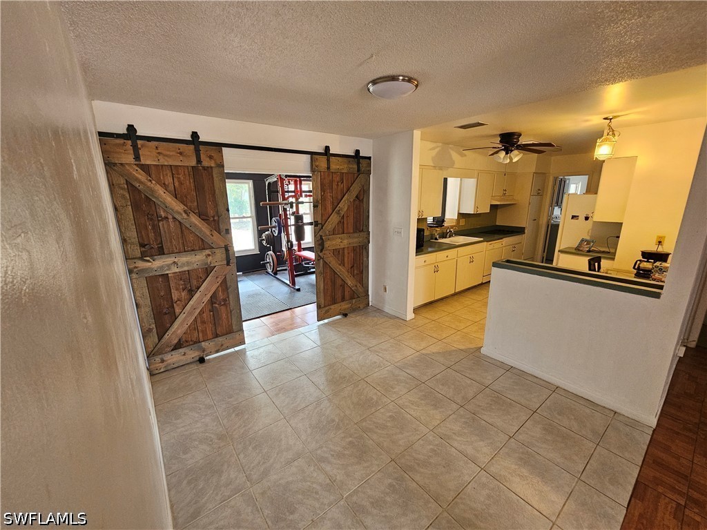3 Bed SingleFamilyResidence for Sale in Parkwood, FL — photo 7