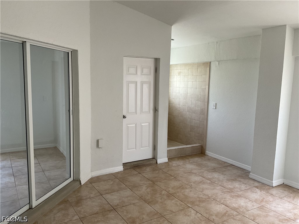 3 Bed SingleFamilyResidence for Sale in Not Applicable, photo 7