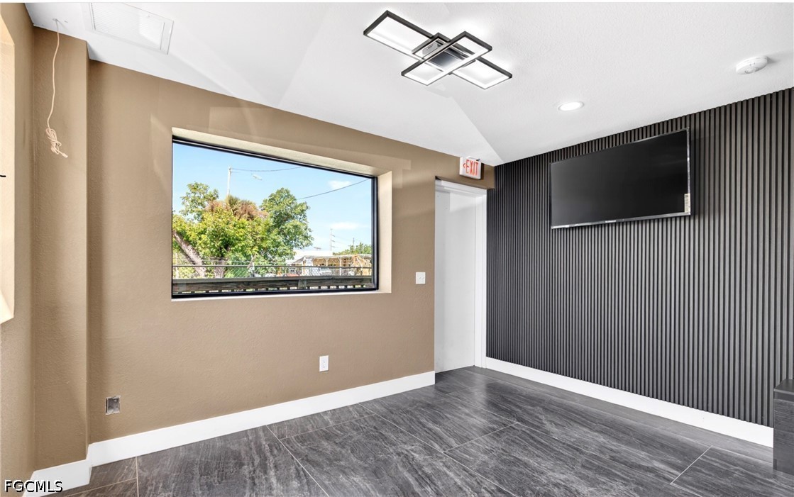 Retail for Sale in North Fort Myers, photo 7