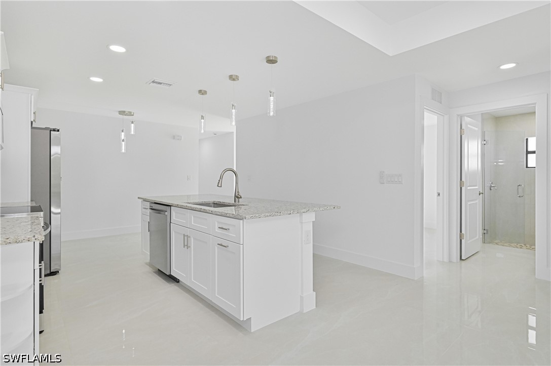 6 Bed Duplex for Sale in Lehigh Estates, FL, $519,000 — photo 7