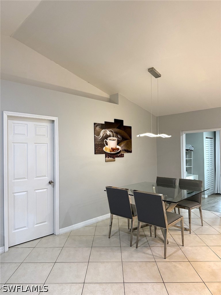 4 Bed SingleFamilyResidence for Sale in Naples, photo 7