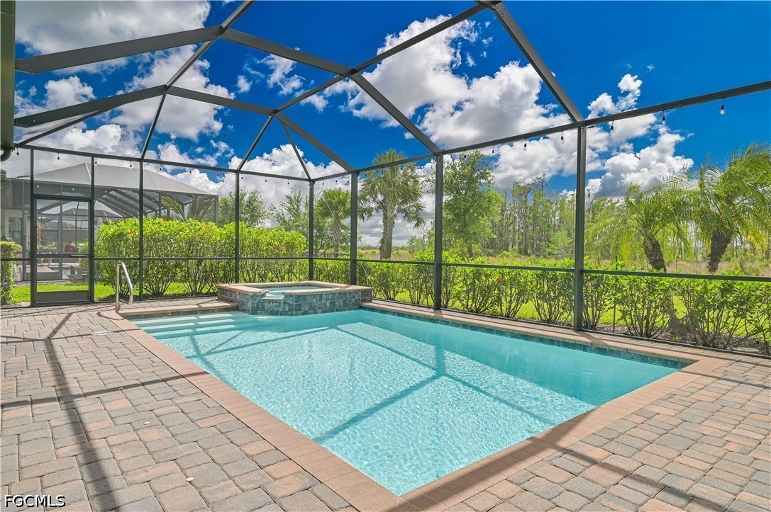 6 Bed Pool Home for Sale in Estero, photo 7