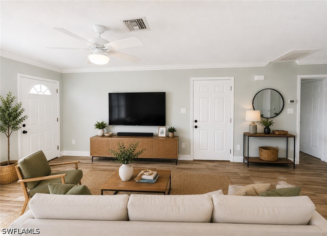 2 Bed Waterfront Home for Sale in Naples, photo 7