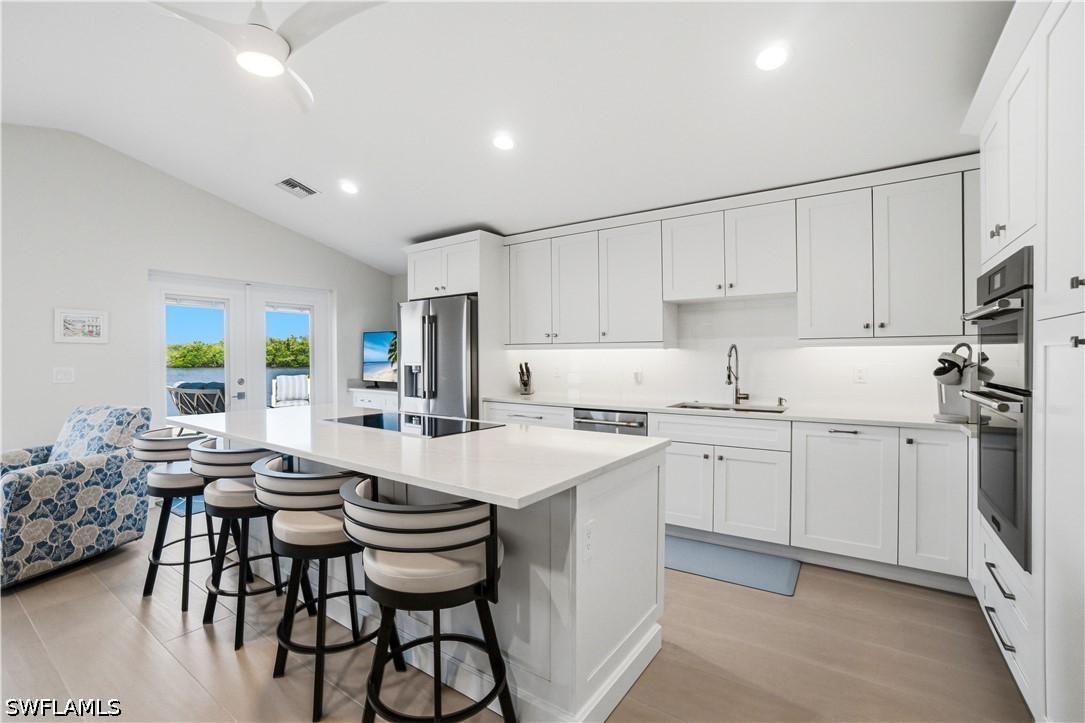 3 Bed Pool Home for Sale in Imperial Shores, photo 7
