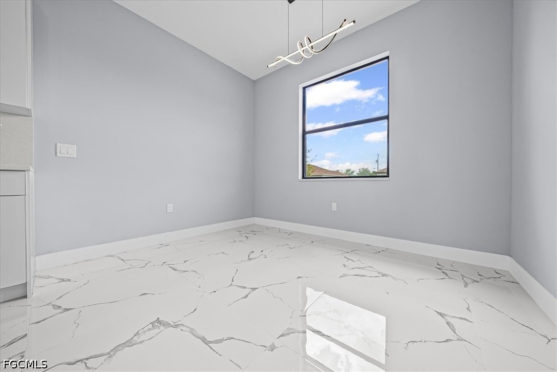 4 Bed SingleFamilyResidence for Sale in Lehigh Acres, photo 7