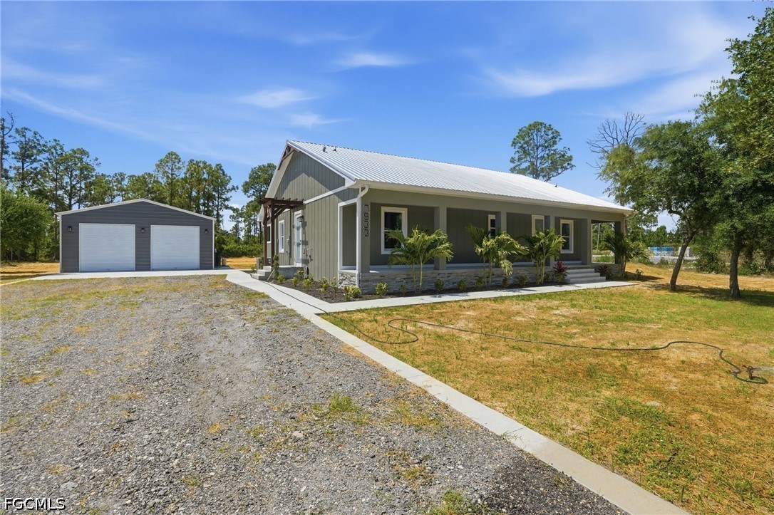 3 Bed SingleFamilyResidence for Sale in Labelle, photo 7