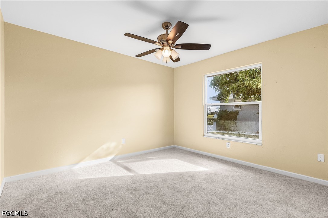 3 Bed SingleFamilyResidence for Sale in Cape Coral, photo 7