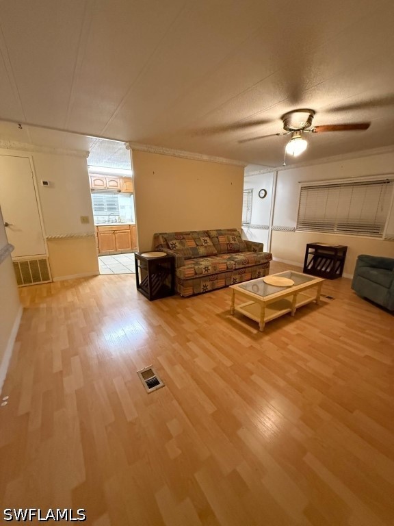 2 Bed ManufacturedHome for Sale in Flamingo Bay, photo 7