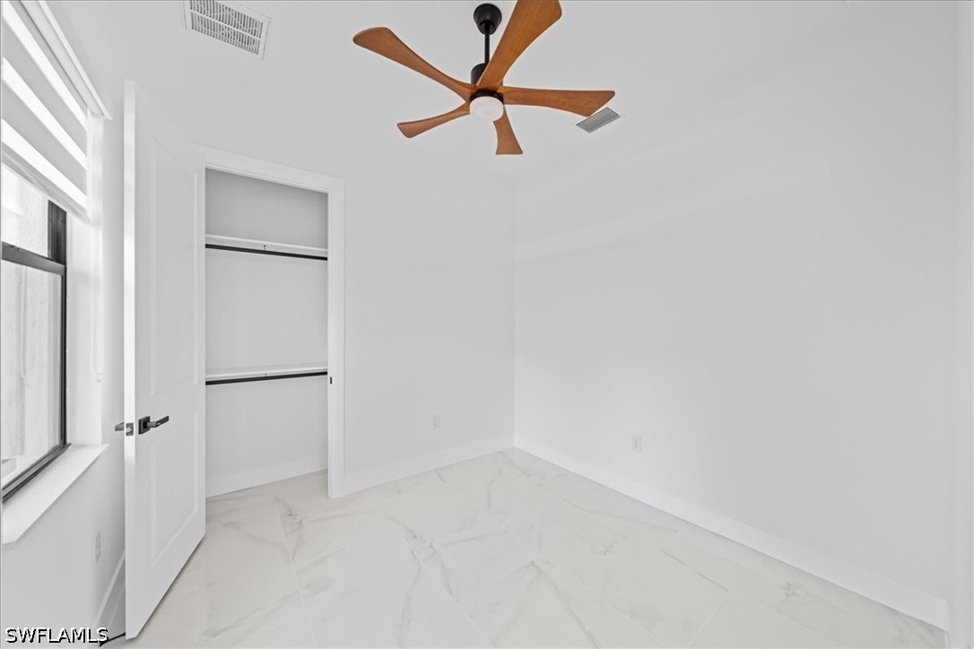 4 Bed SingleFamilyResidence for Sale in Lehigh Acres, photo 7