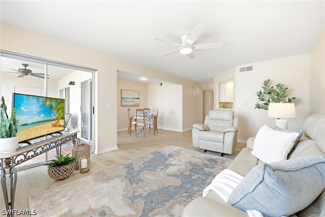 2 Bed Waterfront Home for Sale in Naples, photo 7