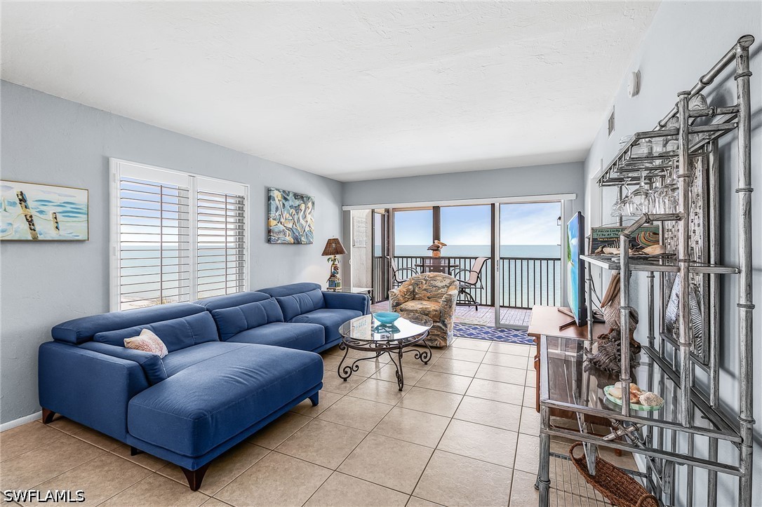 2 Bed Waterfront Home for Sale in Windsong, FL, $635,000 — photo 7