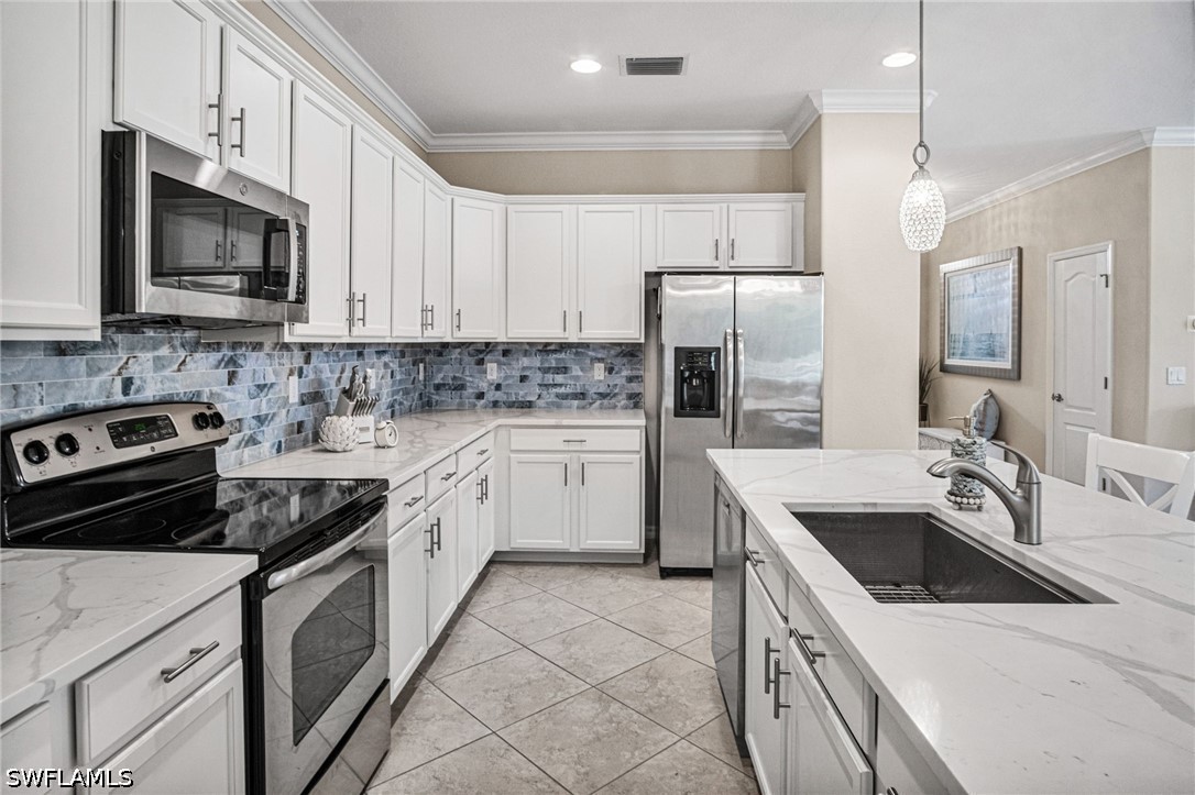 4 Bed Pool Home for Sale in Bella Terra, FL, $579,500 — photo 7