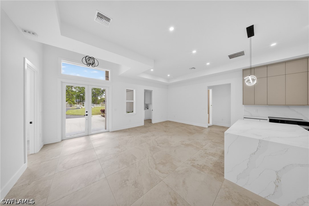 4 Bed SingleFamilyResidence for Sale in Naples, photo 7