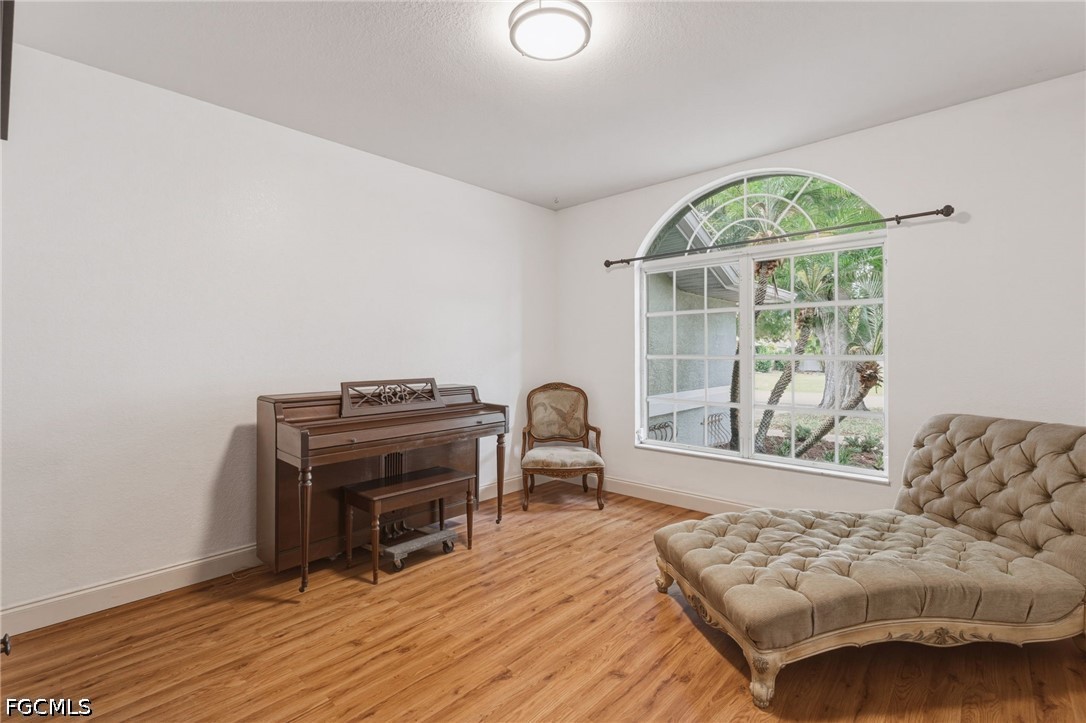 3 Bed SingleFamilyResidence for Sale in Port Charlotte, FL — photo 7