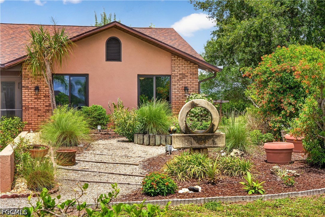 3 Bed Pool Home for Sale in Fort Myers, photo 7