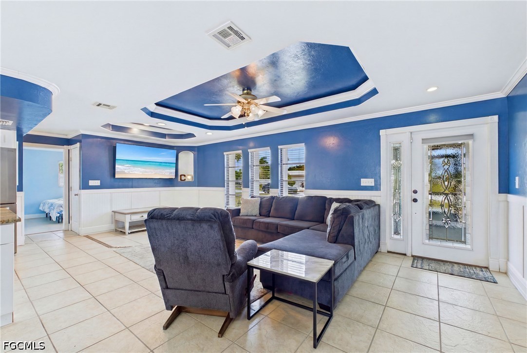4 Bed Pool Home for Sale in Cape Coral, photo 7