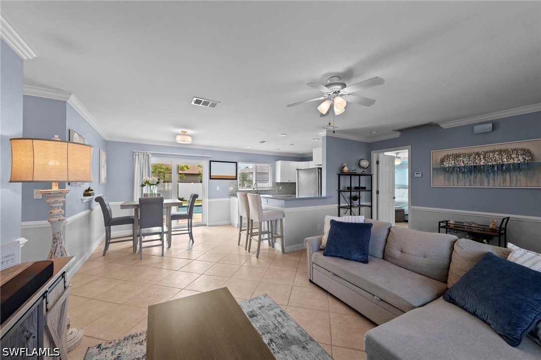 3 Bed Pool Home for Sale in Cape Coral, photo 7