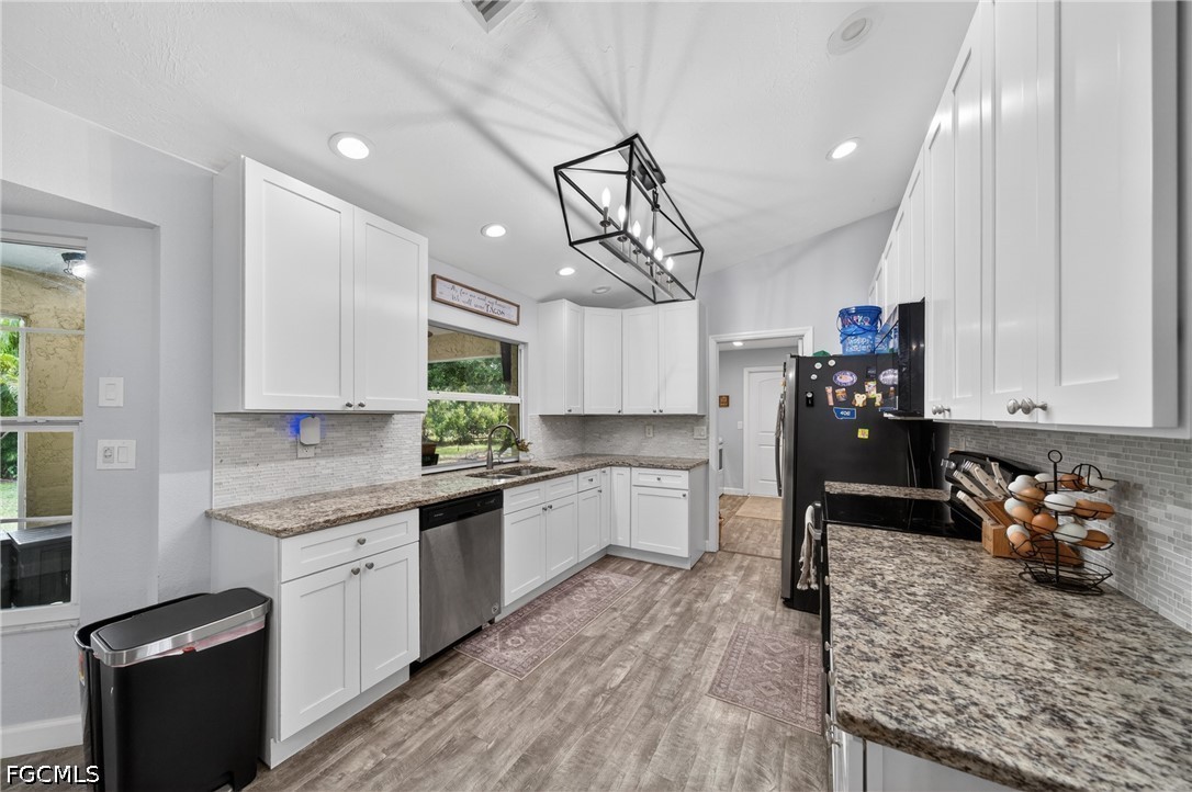 3 Bed SingleFamilyResidence for Sale in Acreage, photo 7
