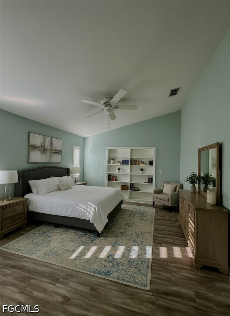 3 Bed Condominium for Sale in Fort Myers, FL, $195,000 — photo 7