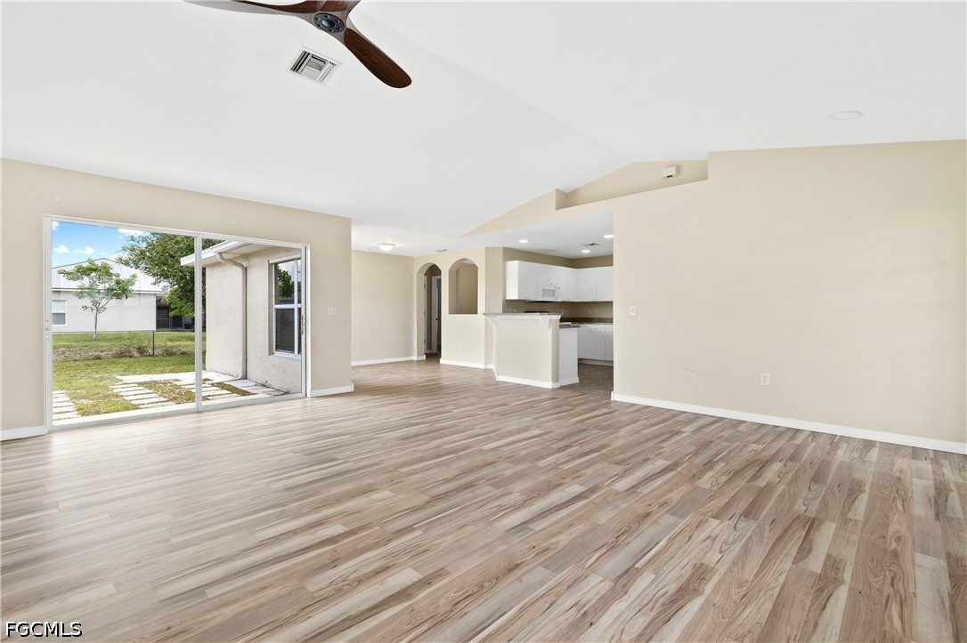 3 Bed SingleFamilyResidence for Sale in Cape Coral, FL — photo 7