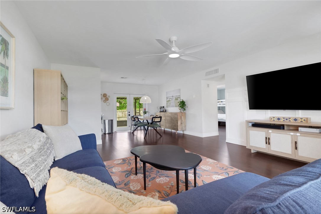 2 Bed SingleFamilyResidence for Sale in Naples, FL, $445,000 — photo 7