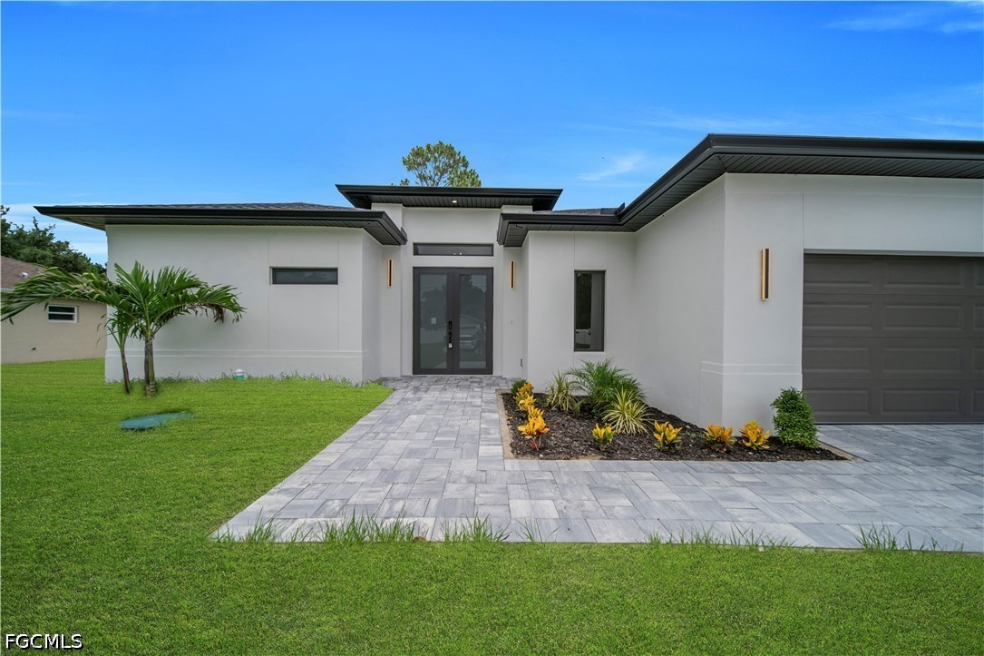 3 Bed Pool Home for Sale in Port Charlotte, photo 7