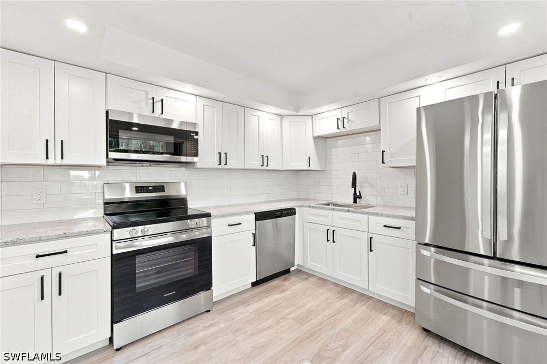 2 Bed Condominium for Sale in Naples, photo 7